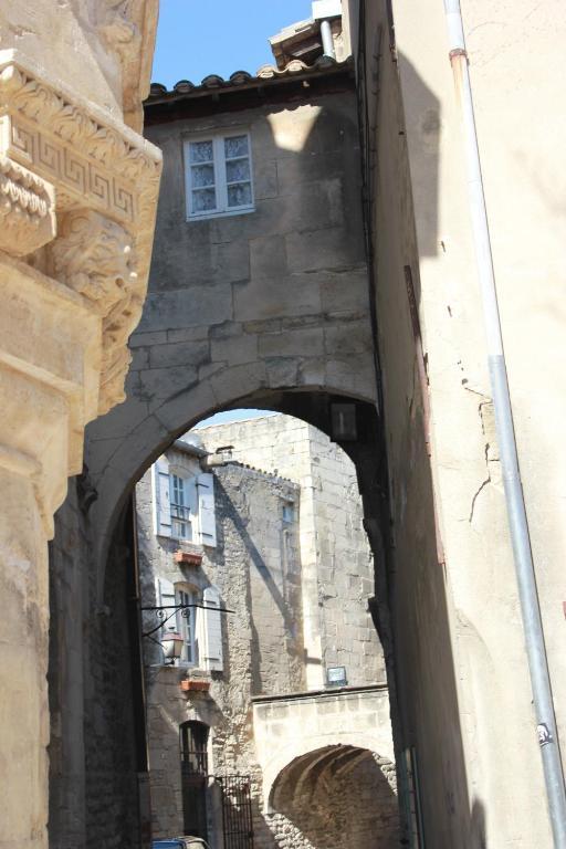 Mas De Valrugues Holifrance Aparthotel Saint-Rémy-de-Provence Exteriör bild